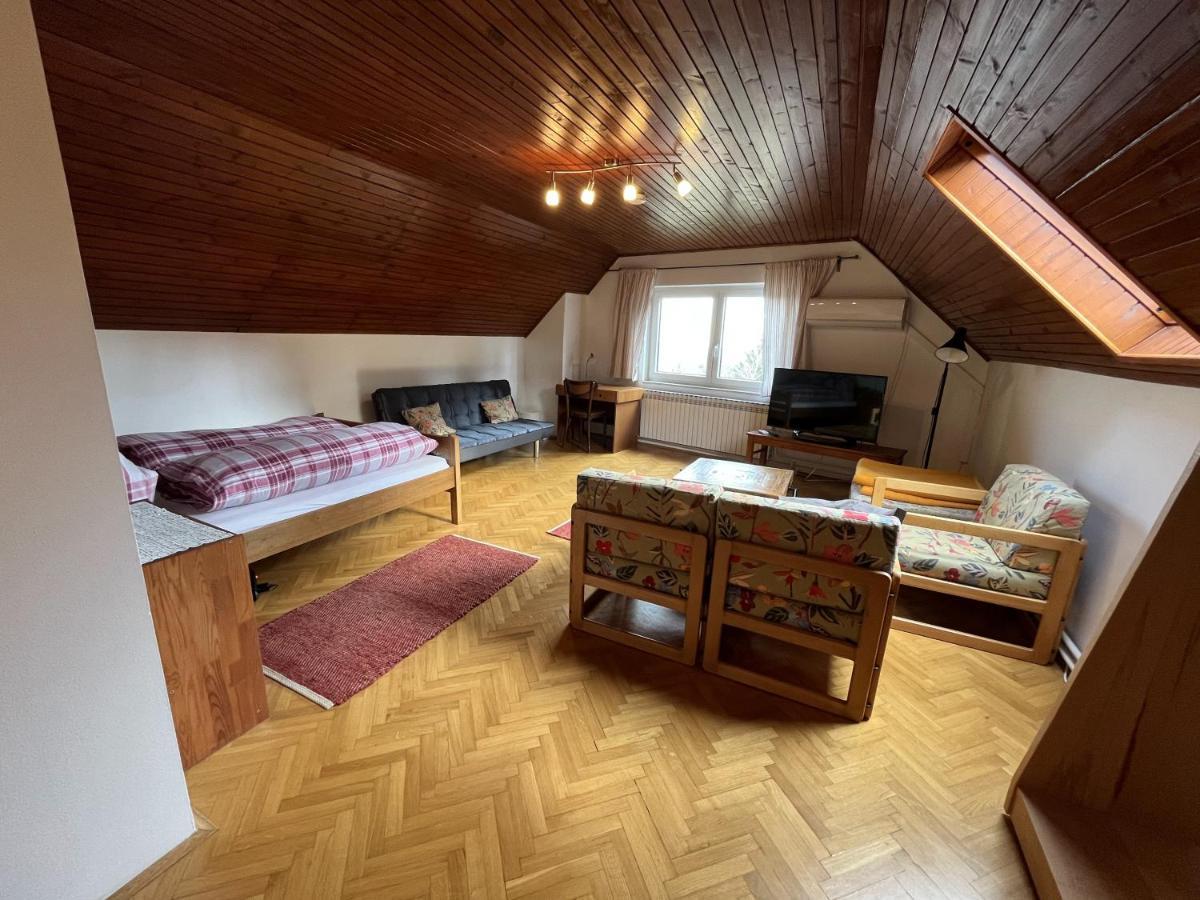 Cozzy Apartment In Nature Zagreb Exterior photo